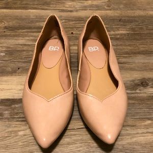 BP pointed flats, scalloped edge, SZ 6.5. NWOT.